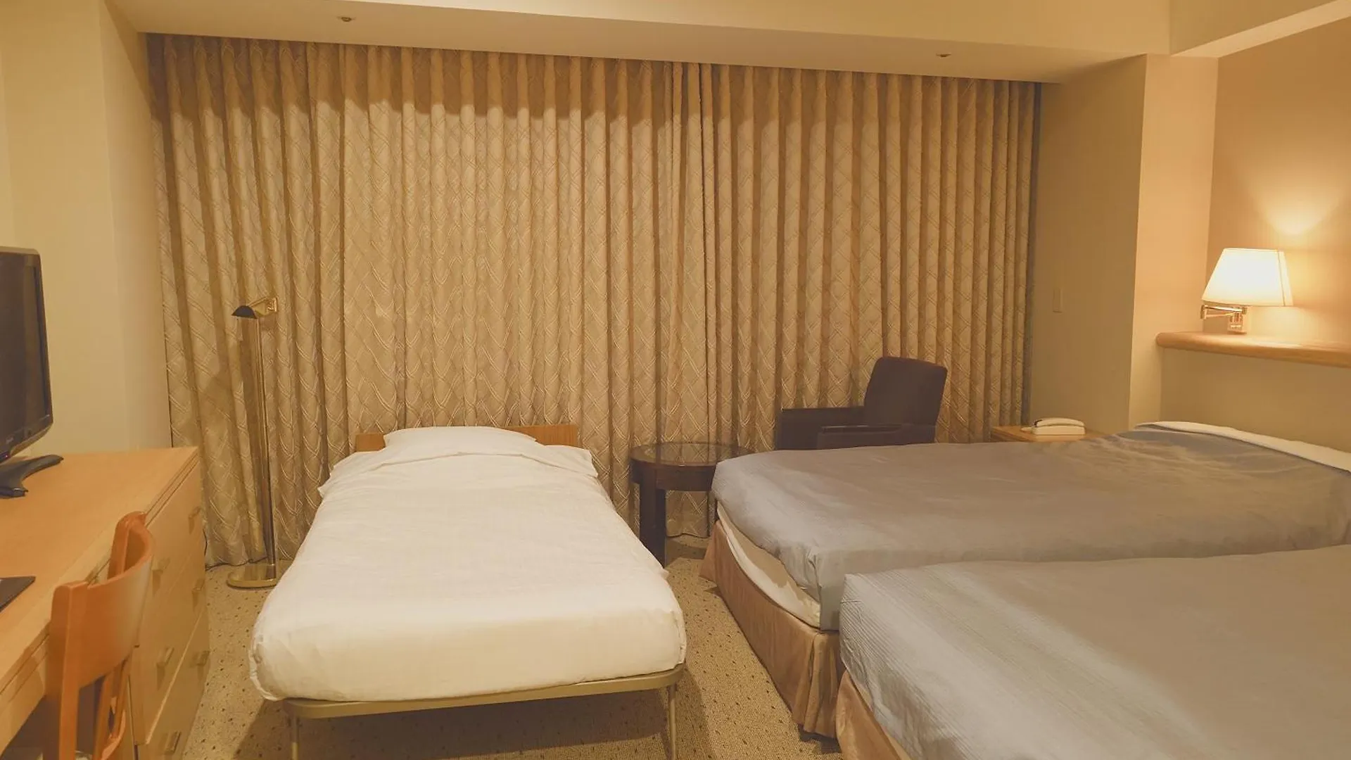 Breezbay Hotel Resort And Spa Yokohama  Japón